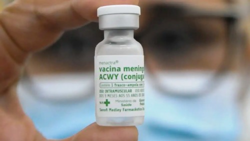 Meningite: entenda como fica vacinação com ACWY após mudança nas doses