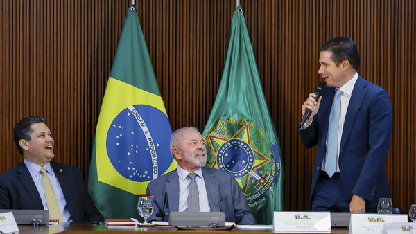 Governo e Congresso discutem opções para equilibrar as contas públicas após polêmica do IOF
