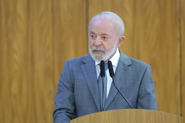 O que é Lei de Reciprocidade Econômica, citada por Lula em resposta às tarifas de Trump?
