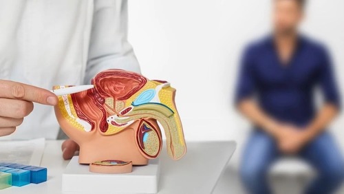 Câncer de próstata pode ser diagnosticado por exame de sangue e tecnologia ajuda no tratamento
