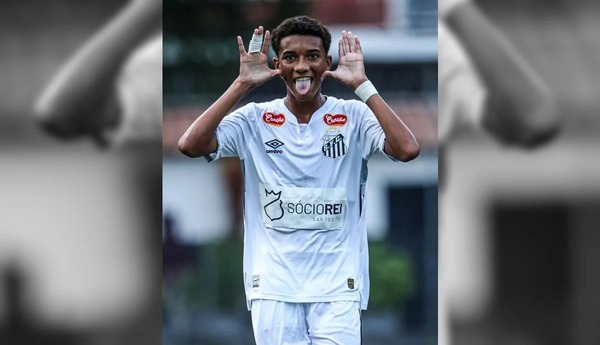 Cléber Xavier elogia estreia de Robinho Jr. no Santos e explica "intercâmbio" com Fúria