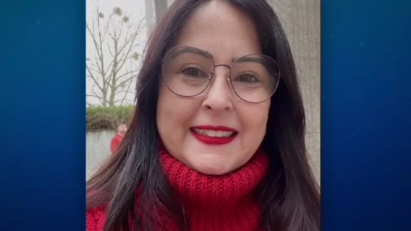 Professora morta: homem mata a mãe durante discussão e viaja com os amigos após o crime