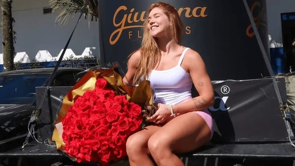 Admirador secreto? Saiba quem enviou buquê gigante para Virginia Fonseca