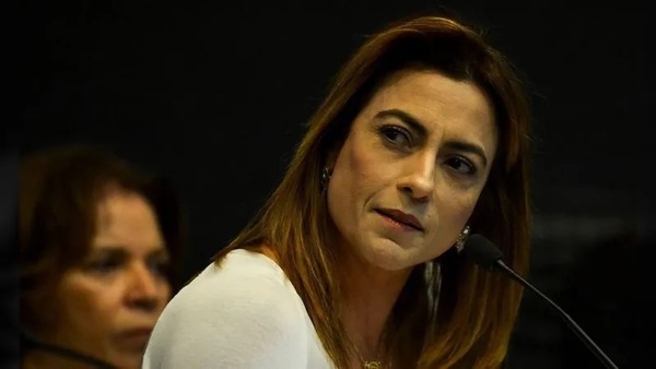 Soraya Thronicke é vaiada em show do Roupa Nova e banda se pronuncia: 'Respeito ao público'