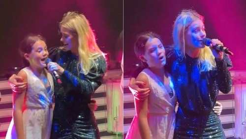 Neta de Preta Gil e Carolina Dieckmmann homenageiam a cantora em festa