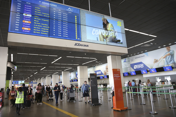STF e STJ gastam R$ 1 milhão por ano em salas VIPs no aeroporto de Brasília