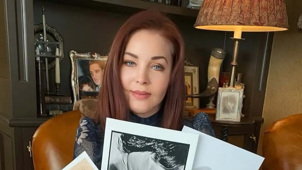 Viúva de Elvis Presley é acusada de acelerar morte da filha, Lisa Marie
