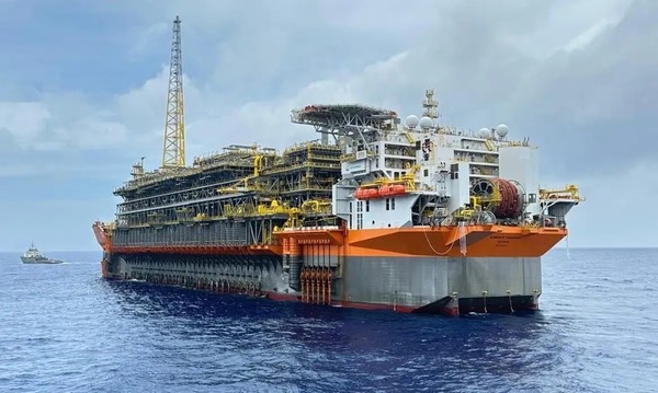 Com 225 mil barris/dia, plataforma é recorde na história da Petrobras