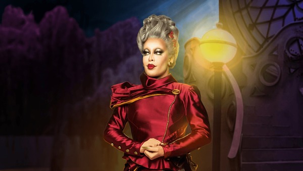 Gloria Groove celebra feito inédito em Wicked: "Primeira vez que Madame Morrible é drag"