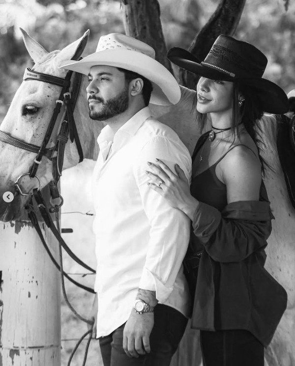 Gabriela Versiani e Murilo Huff ficam noivos