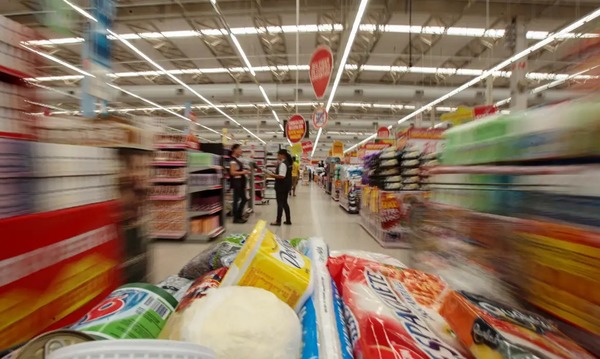 Prévia da inflação oficial de agosto recua 0,14%, diz IBGE