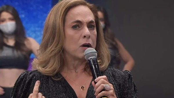 Cissa Guimarães diz que posou para Playboy para comprar apartamento