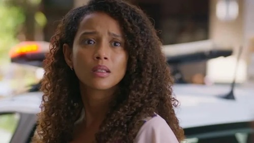 Taís Araújo critica rumo da novela e reclama de inclusão de atores no elenco