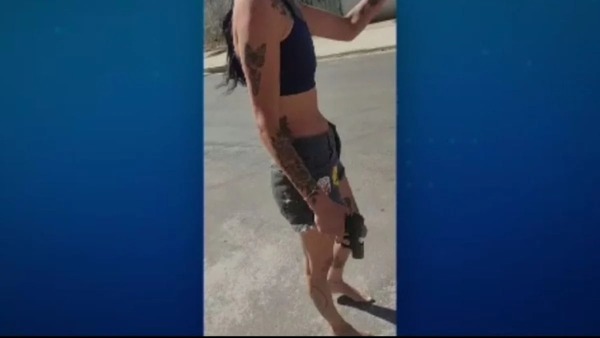 Mulher usa arma de marido PM para ameaçar vizinha e sargento é investigado por omissão