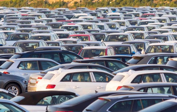 Licenciamento 2025: prazo para veículos com placas final 5 e 6 termina no fim de setembro; veja o calendário