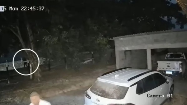Prefeito de Morro Agudo de Goiás é baleado ao chegar em casa