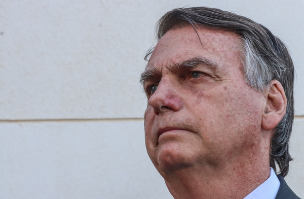 STF forma maioria para condenar Bolsonaro por organização criminosa