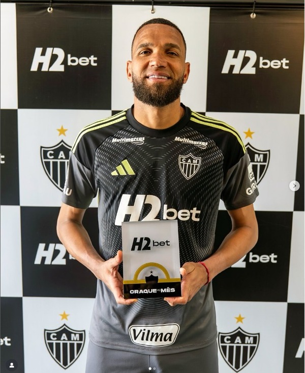 Filha do goleiro Everson é vítima de importunação sexual após jogo