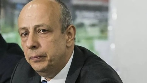 Carro suspeito de ter sido usado em execução de ex-delegado-geral é encontrado incendiado