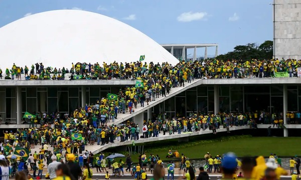 Motta convoca reunião nesta quarta para debater anistia a golpistas
