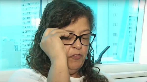 Novo colírio aprovado nos EUA promete substituir óculos de leitura