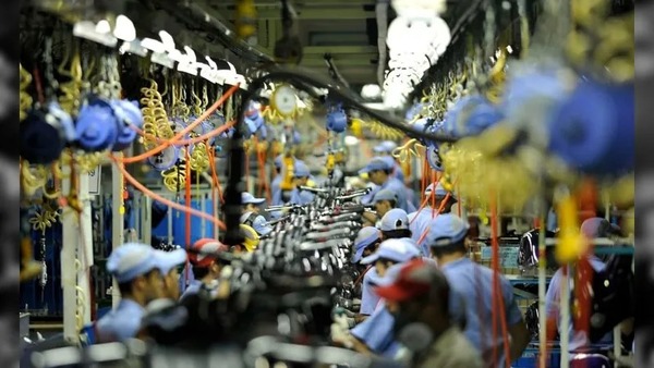 Tarifaço: indústria de máquinas no Brasil pode fechar até 16 mil postos de trabalho