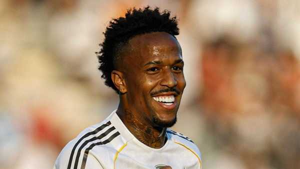 Éder Militão queria pagar R$ 6 mil de pensão para a filha; Justiça salta valor para R$ 68 mil