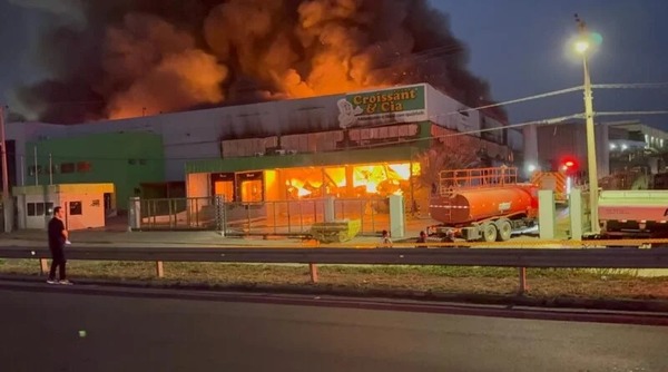 Fábrica de empresário que contratou show de Gusttavo Lima para aniversário da esposa pega fogo