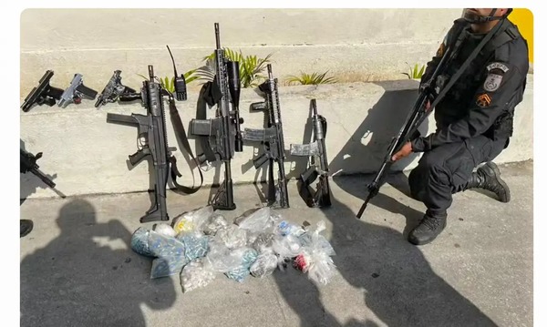 PM do Rio de Janeiro já apreendeu 500 fuzis este ano em ações contra o crime organizado