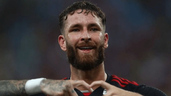 Festinha secreta do Flamengo causa crise e término de relacionamentos; saiba quem estava lá