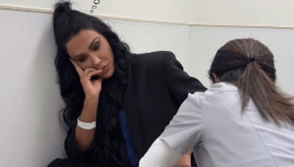 Gracyanne Barbosa chora ao falar de cirurgia no joelho: 'Tem que ter fé'