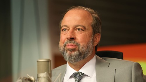 Não precisaremos do horário de verão neste ano, diz Alexandre Silveira