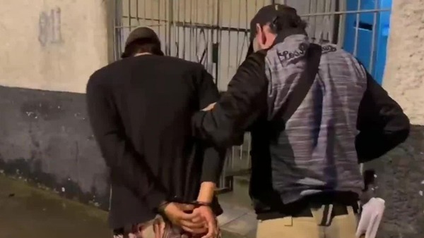 Criminoso preso em SP deu golpe em mais de 50 mulheres por apps de namoro