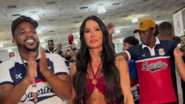 Gracyanne Barbosa sofre assalto à mão armada e tem carro levado por bandidos no RJ
