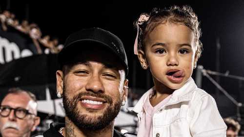 Neymar "se vinga" de segurança que acertou bolada em Mavie antes de Santos x Corinthians