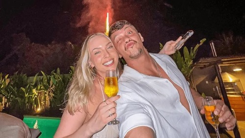 Acusação de racismo 'ofuscou' casamento de Júlio Cocielo e Tata Estaniecki: relembre polêmica!