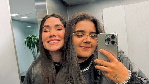 Yasmin Santos anuncia fim do noivado com Maria Venture
