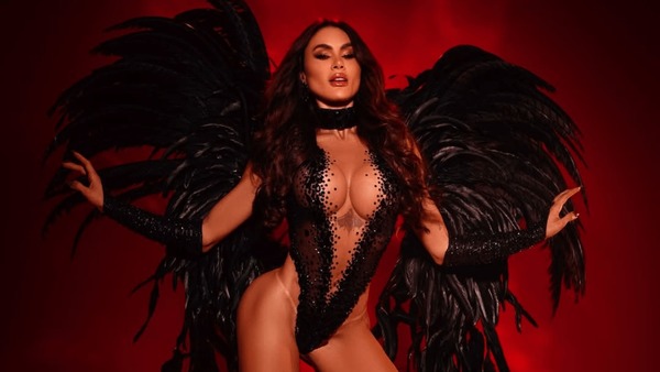 Ex-bailarina do Faustão que estava presa é anunciada musa da Gaviões da Fiel