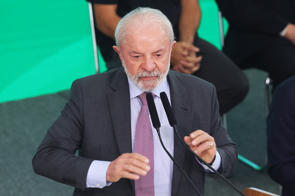 Lula se retrata após dizer que traficantes são vítimas dos usuários: "Frase mal colocada"