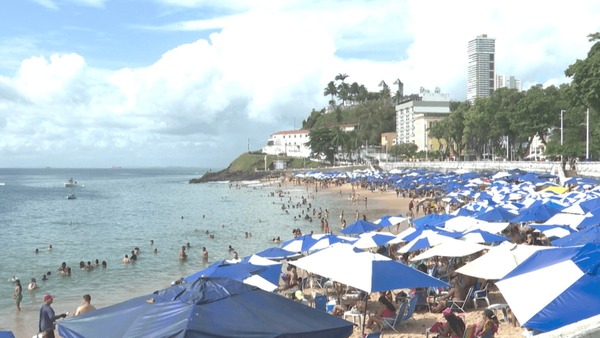 Salvador (BA) estuda proibir caixas de som nas praias; multa pode chegar a R$ 20 mil