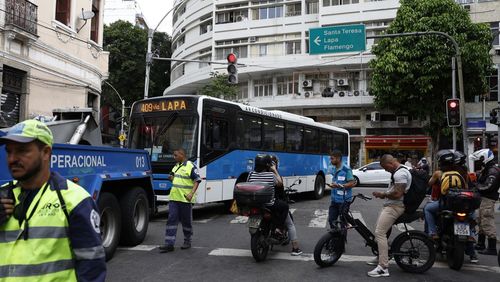 Após dia de caos, Rio amanhece sem ruas bloqueadas