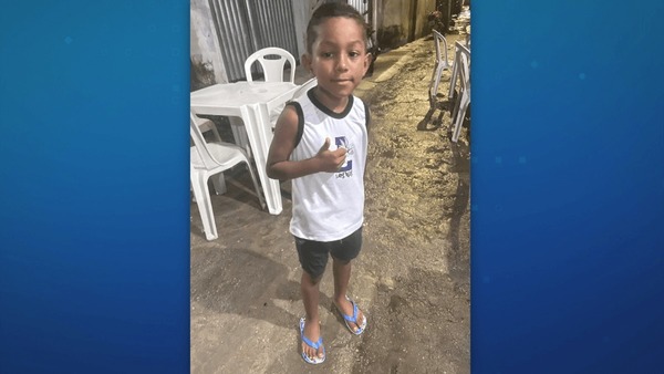 Criança é encontrada morta dentro de mala na porta de cemitério em Belém (PA)