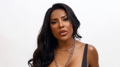 Mãe de Isabella Nardoni pede expulsão de Carol após 'brincadeira' na Fazenda: "Um absurdo"