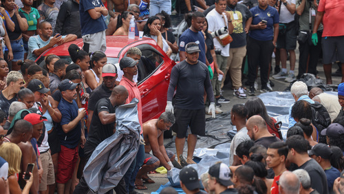 Operação no RJ: caminhonete usada para carregar corpos foi roubada em setembro