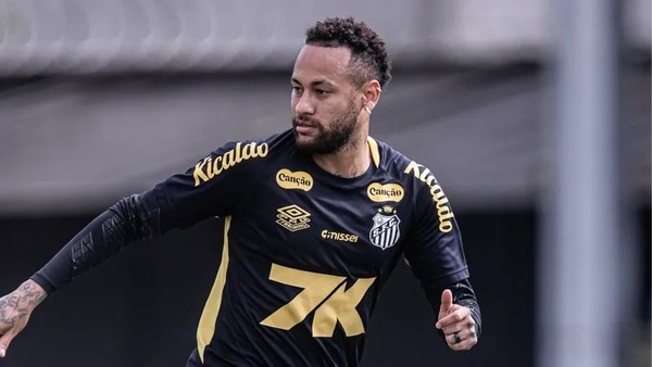 Neymar estabelece condição para renovar com o Santos, diz jornal espanhol