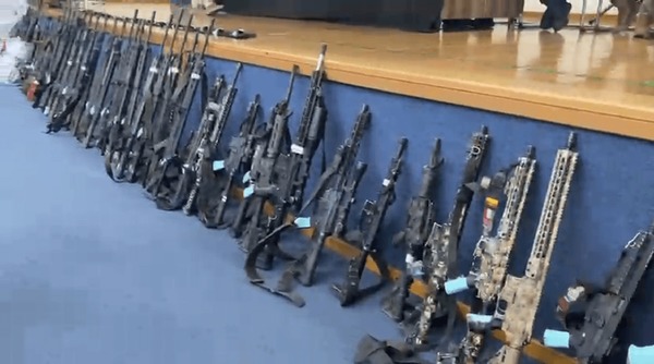 Operação no RJ: maioria dos fuzis apreendidos vieram da Europa e América Latina