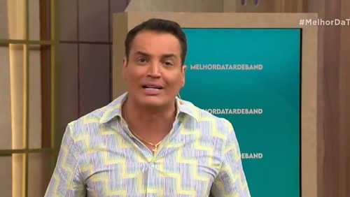 Leo Dias diz que quase desmaiou ao entrar no quarto de Marília Mendonça: "Desabei em lágrimas"