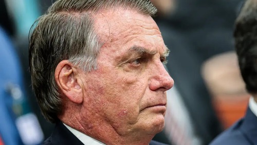 STF forma maioria para manter condenação de Bolsonaro e aliados