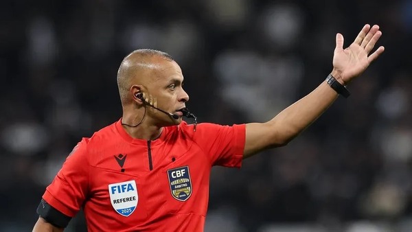 Projeto que visa profissionalização dos árbitros é aprovado no Senado