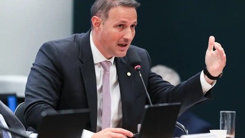 Derrite quer mudança na condução de audiências de custódia